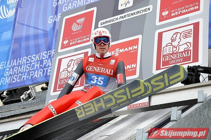 012 Andreas Stjernen